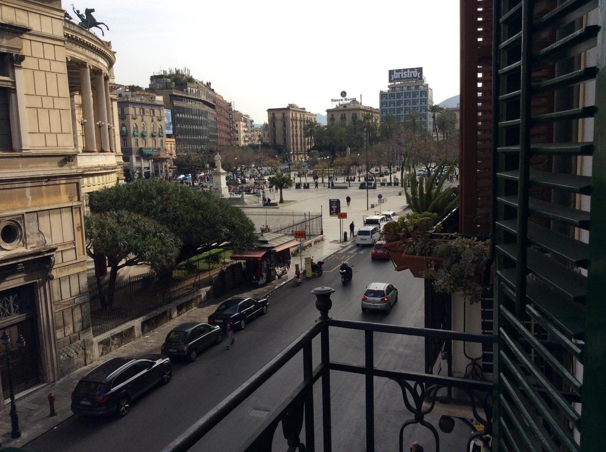 Piazza Politeama Apartment Palermo Cameră foto